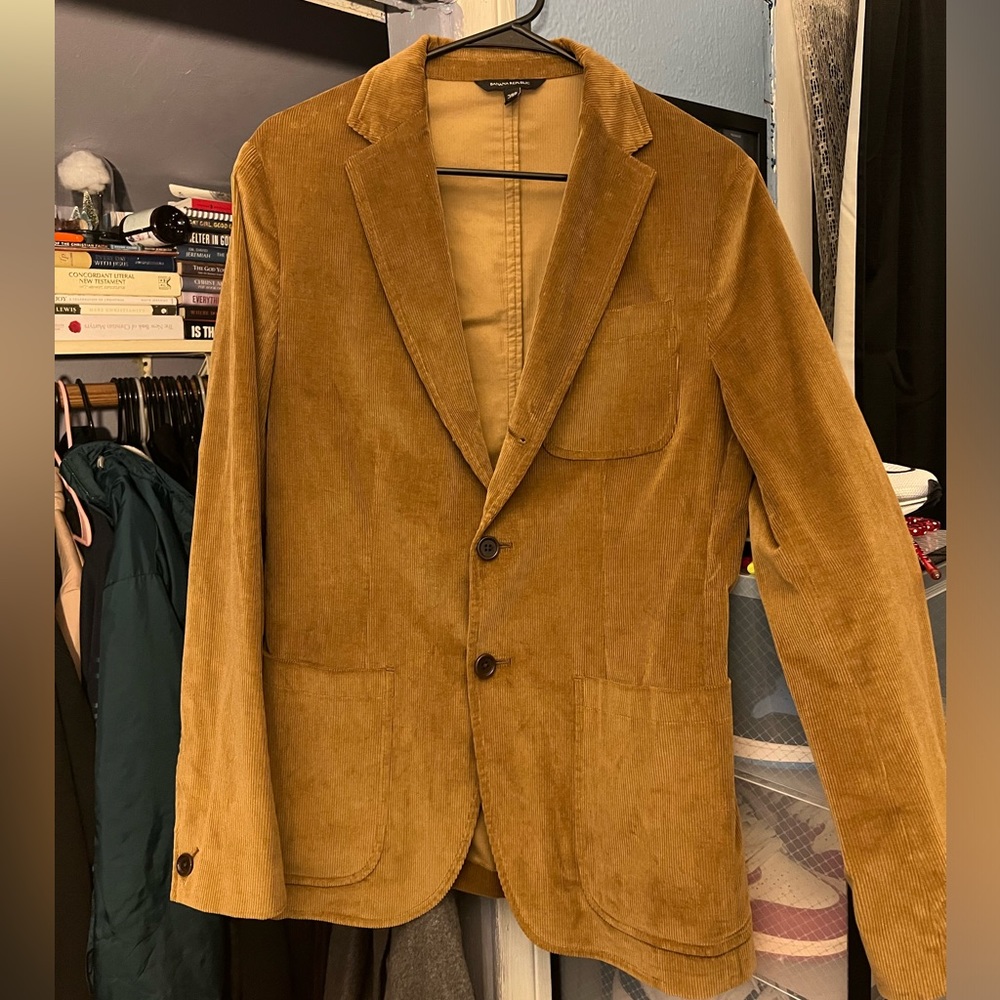 Banana Republic velvet blazer. 38R Men’s. Corduroy tan/yellow vintage